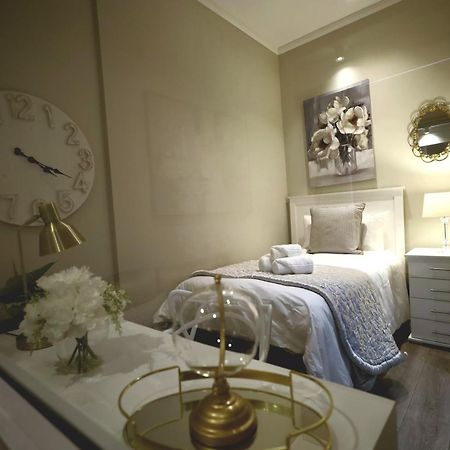 Menlyn Maine Luxury Rentals Pretoria-Noord エクステリア 写真