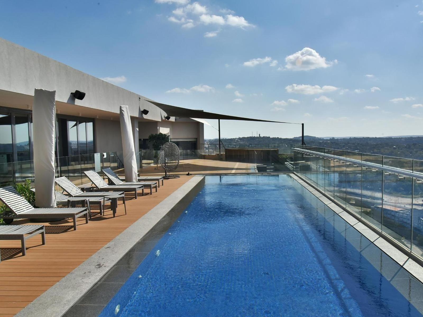 Menlyn Maine Luxury Rentals Pretoria-Noord エクステリア 写真