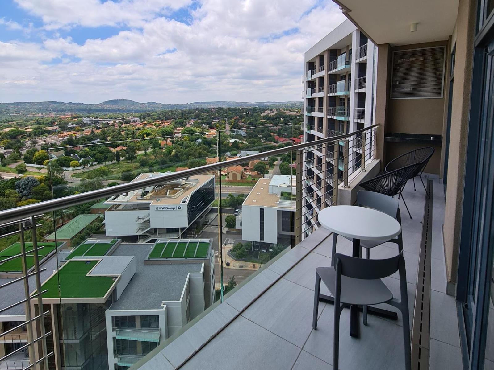 Menlyn Maine Luxury Rentals Pretoria-Noord エクステリア 写真