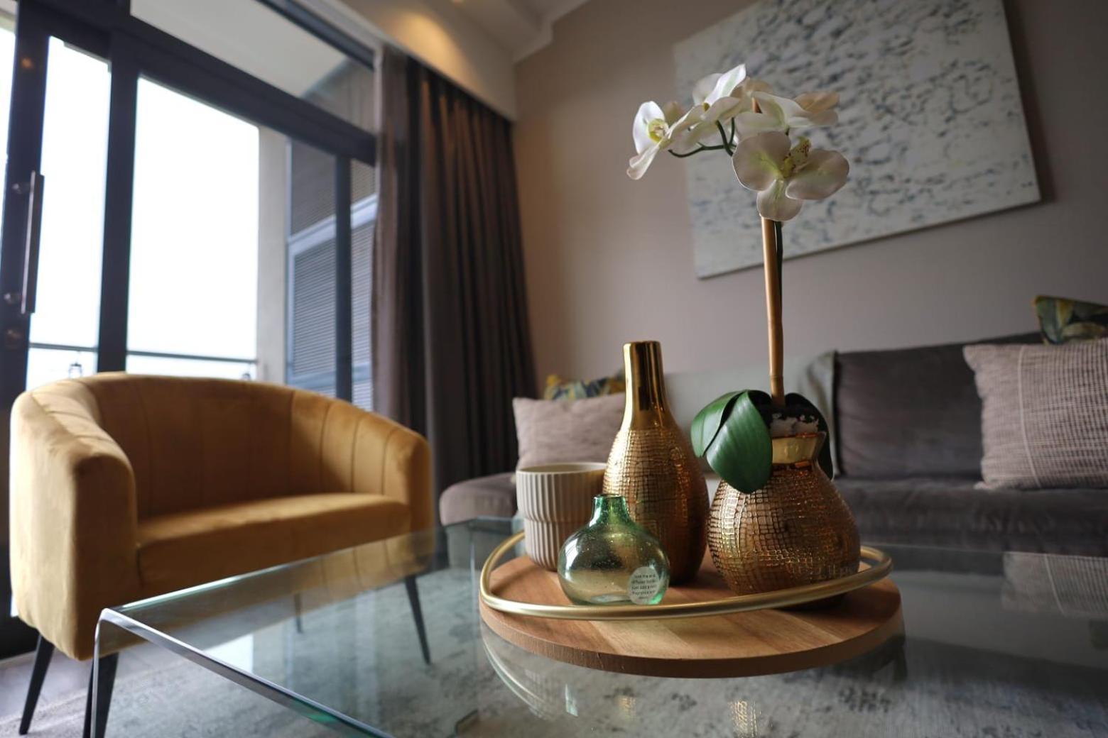 Menlyn Maine Luxury Rentals Pretoria-Noord エクステリア 写真